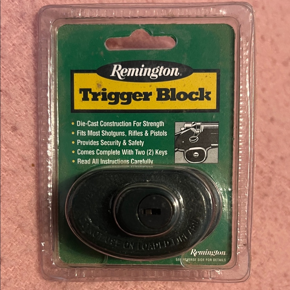 Remington Black Trigger Lock with Keys